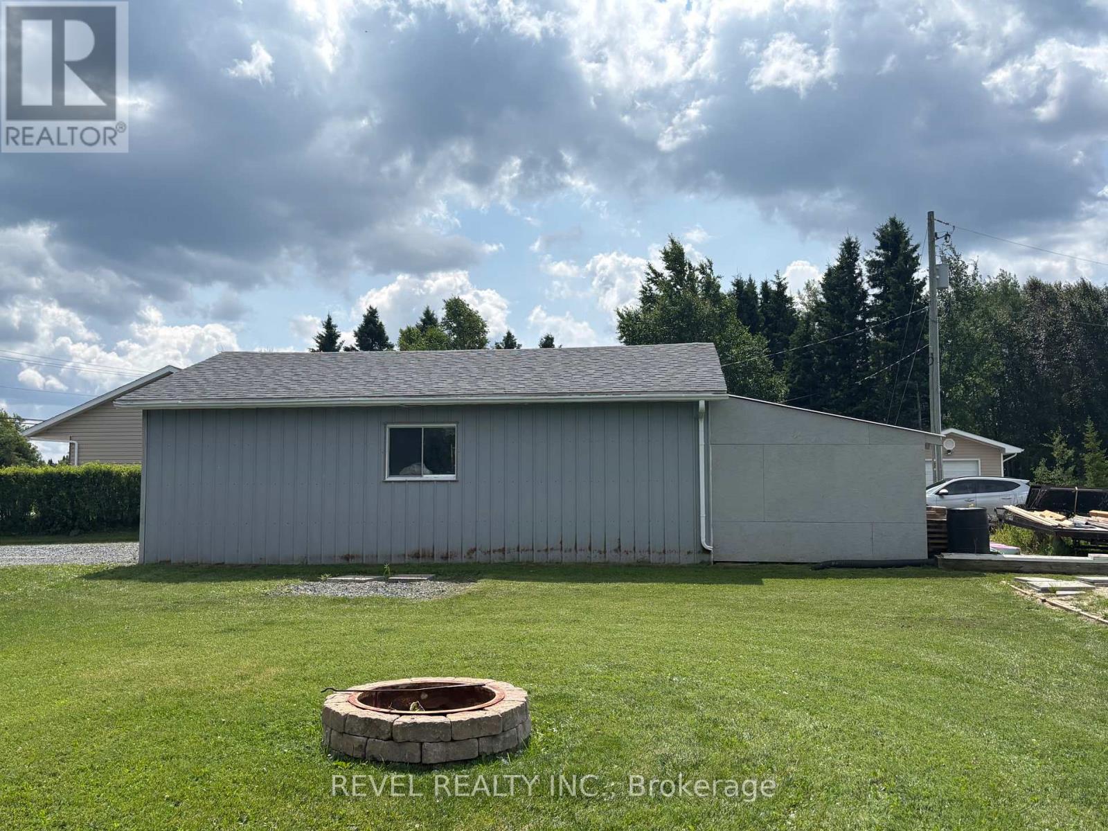 127 GENIER ROAD - 5