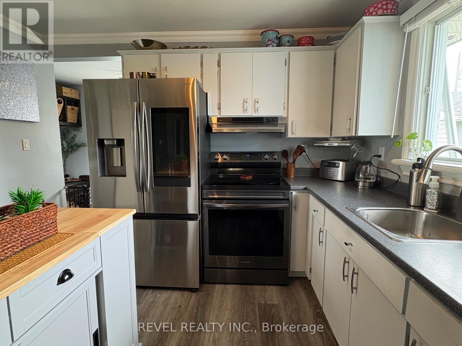 127 GENIER ROAD - 9