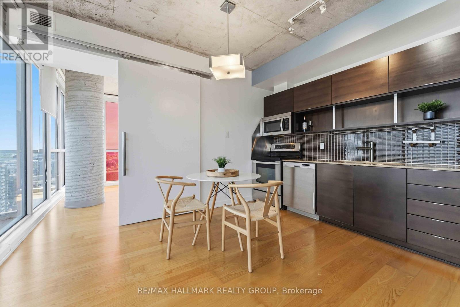 2 Bed, 1 Bath House for Rent in Ottawa – 2110 – 324 LAURIER AVENUE W, Ottawa – MLS# X13601752 - Image 15