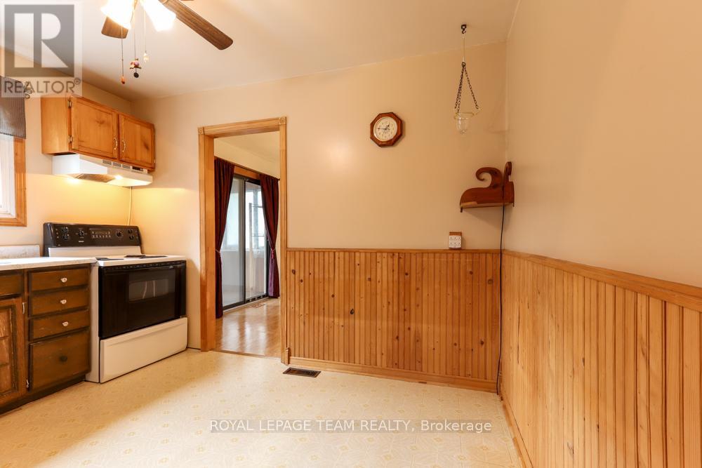 1454 STAGECOACH ROAD - 19