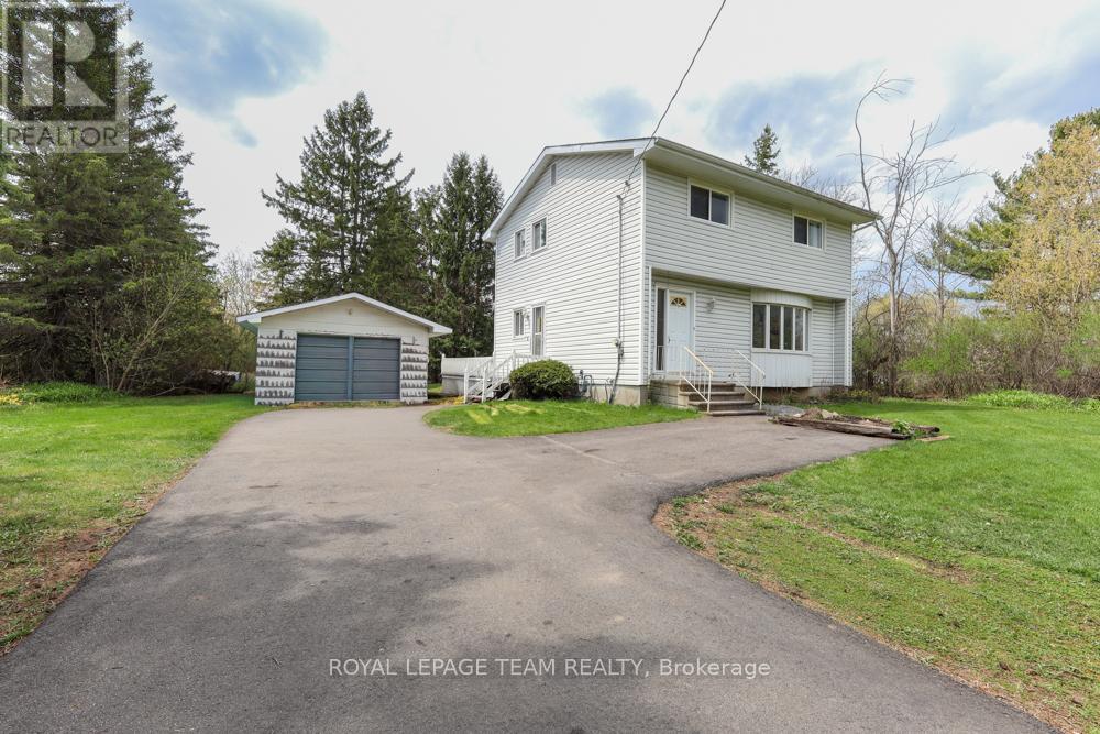 1454 STAGECOACH ROAD - 2