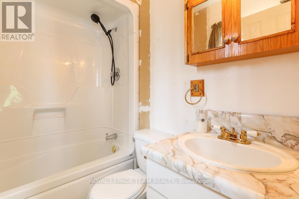 1454 STAGECOACH ROAD - 25