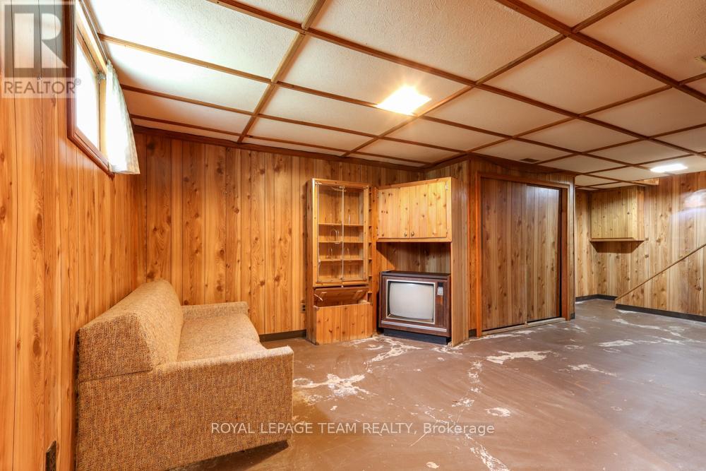 1454 STAGECOACH ROAD - 37