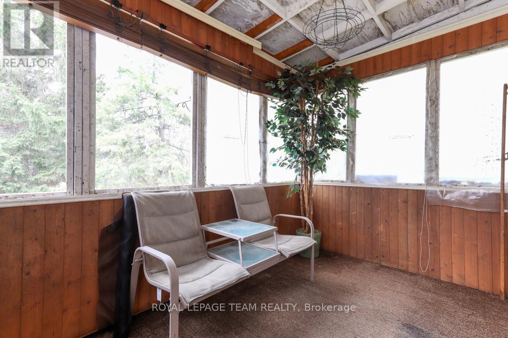 1454 STAGECOACH ROAD - 38