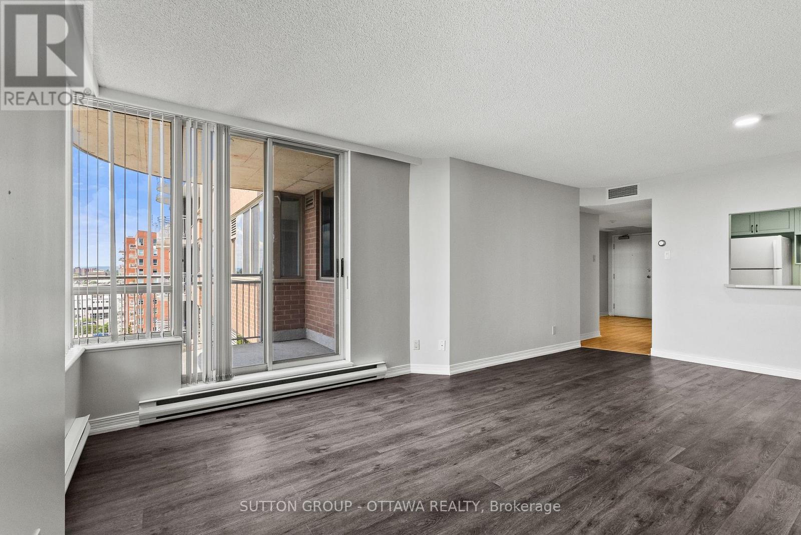 2 Bed, 2 Bath Apartment for Sale in Ottawa – 917 – 100 GRANT CARMAN DRIVE, Ottawa – MLS# X13601872 - Image 19