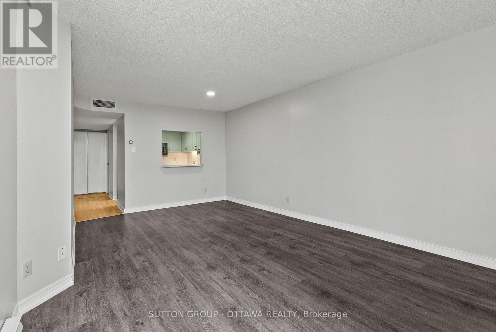 2 Bed, 2 Bath Apartment for Sale in Ottawa – 917 – 100 GRANT CARMAN DRIVE, Ottawa – MLS# X13601872 - Image 21