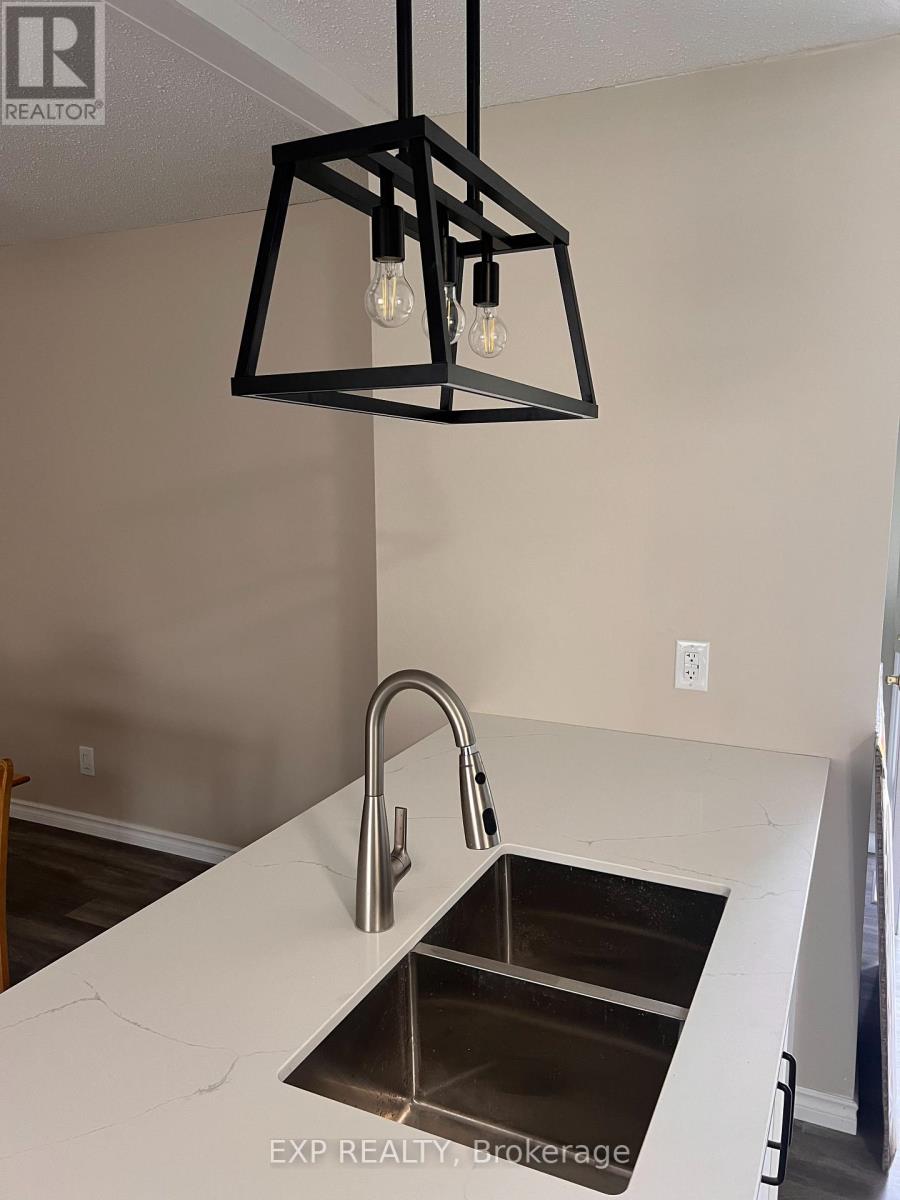 3 Bed, 1 Bath Multi-Family for Rent in Ottawa – 1 – 17 CANFIELD ROAD, Ottawa – MLS# X13601880 - Image 11