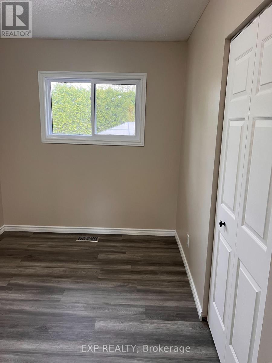 3 Bed, 1 Bath Multi-Family for Rent in Ottawa – 1 – 17 CANFIELD ROAD, Ottawa – MLS# X13601880 - Image 17