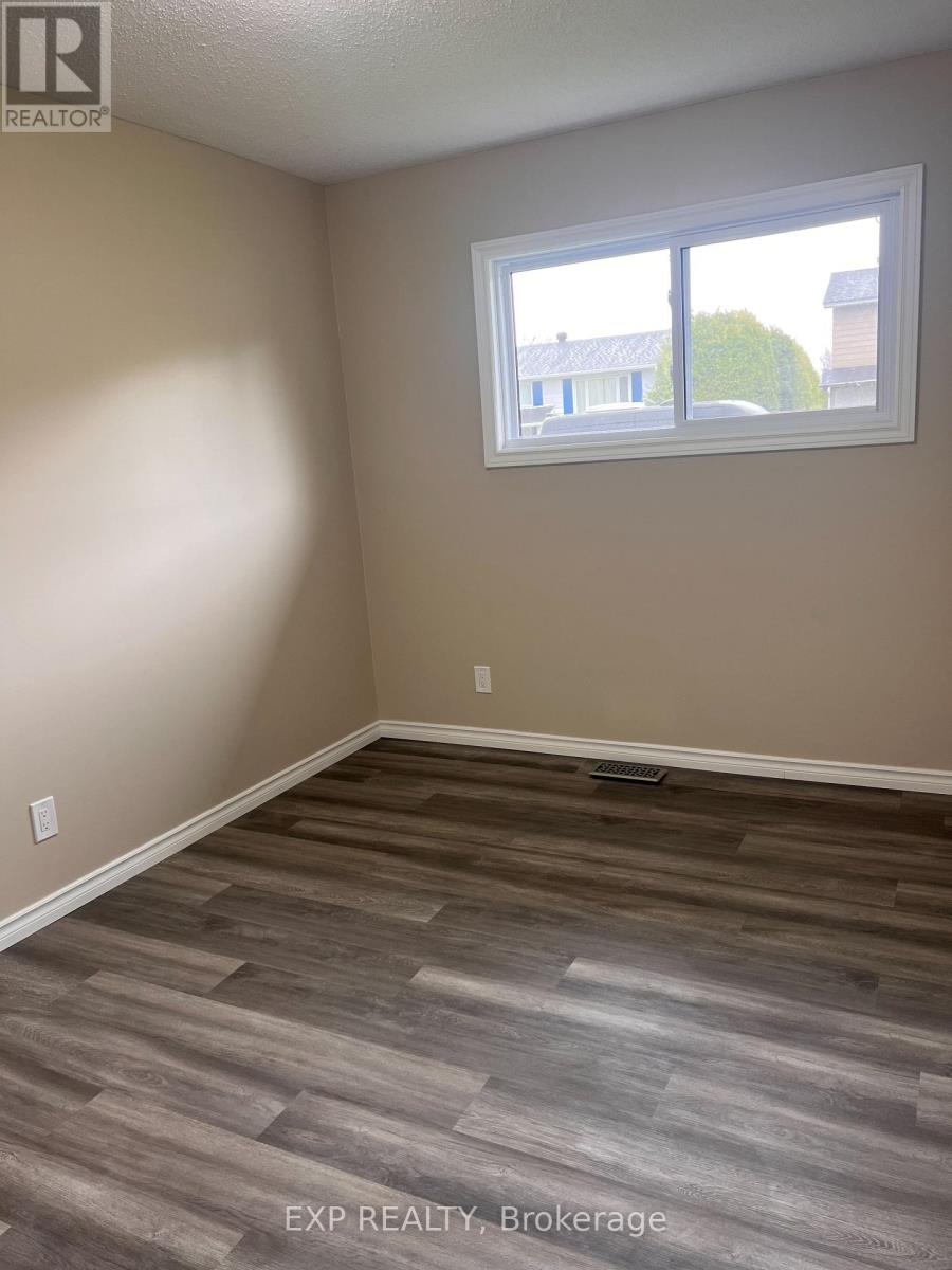 3 Bed, 1 Bath Multi-Family for Rent in Ottawa – 1 – 17 CANFIELD ROAD, Ottawa – MLS# X13601880 - Image 24