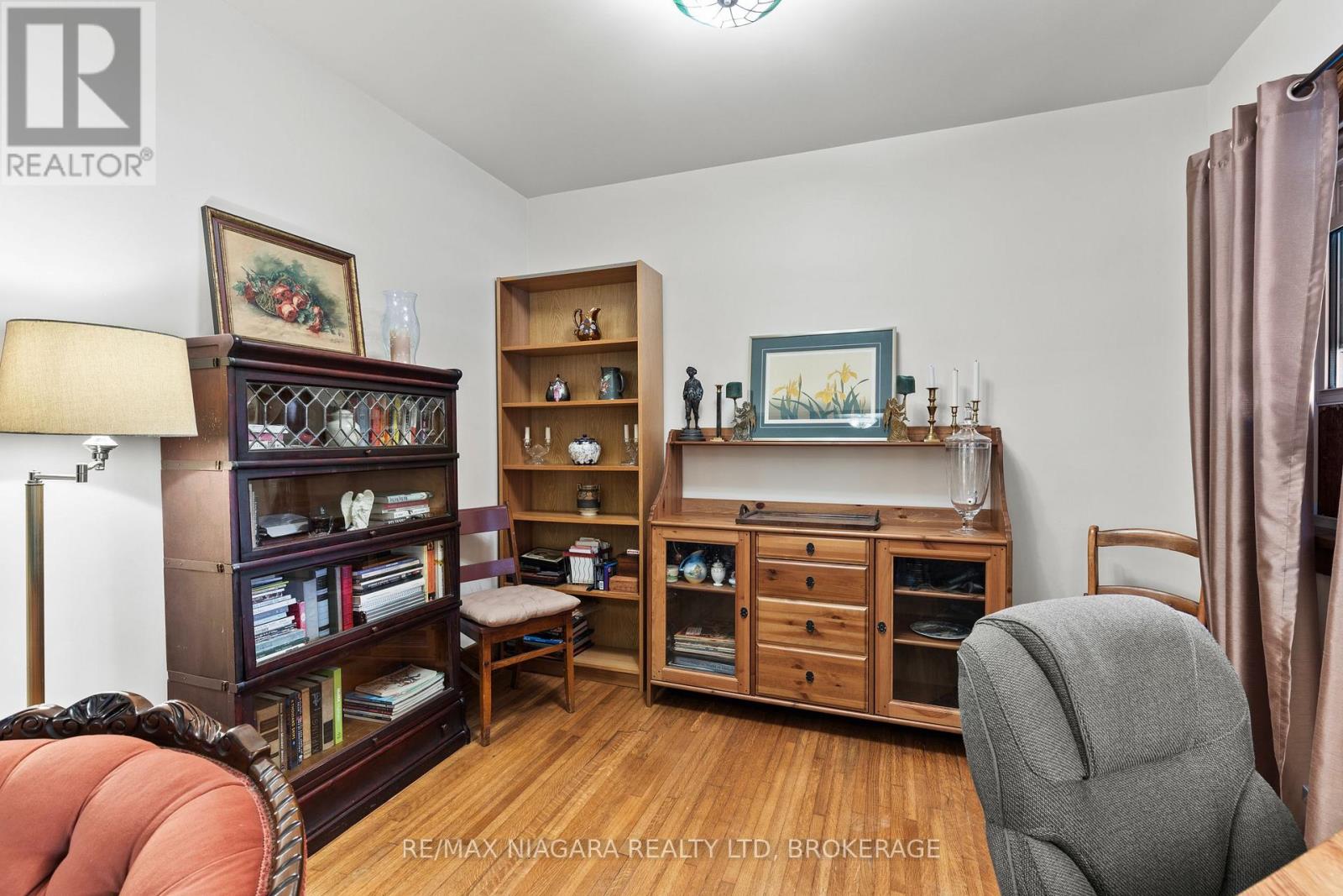 6403 LOCUS AVENUE - 12