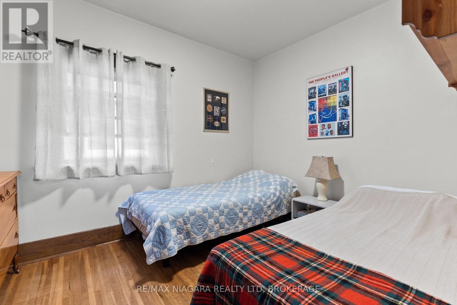 6403 LOCUS AVENUE - 19