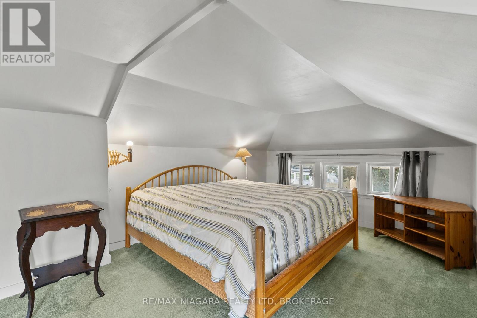 6403 LOCUS AVENUE - 24