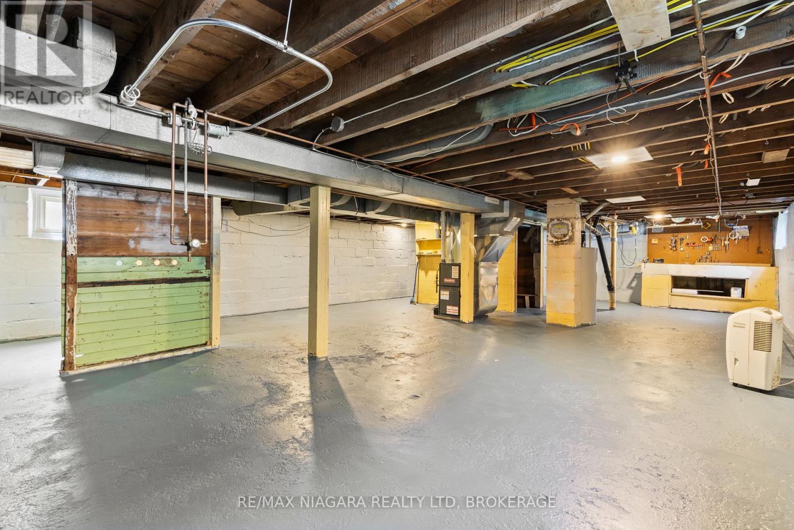 6403 LOCUS AVENUE - 27