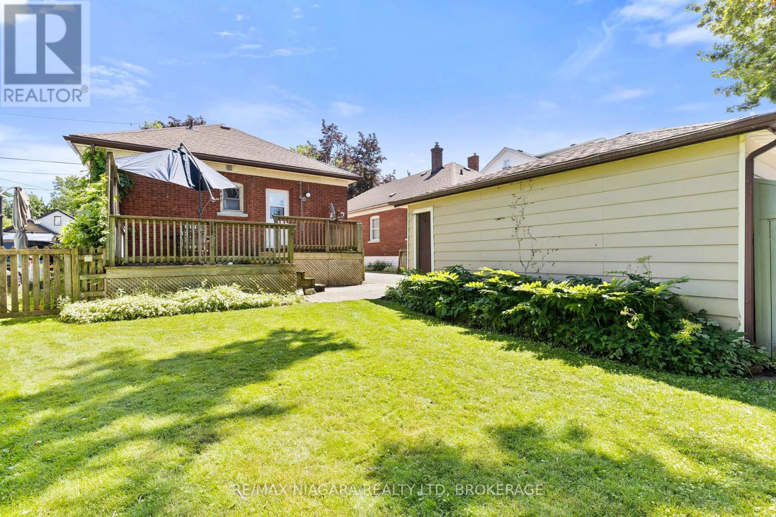 6403 LOCUS AVENUE - 30