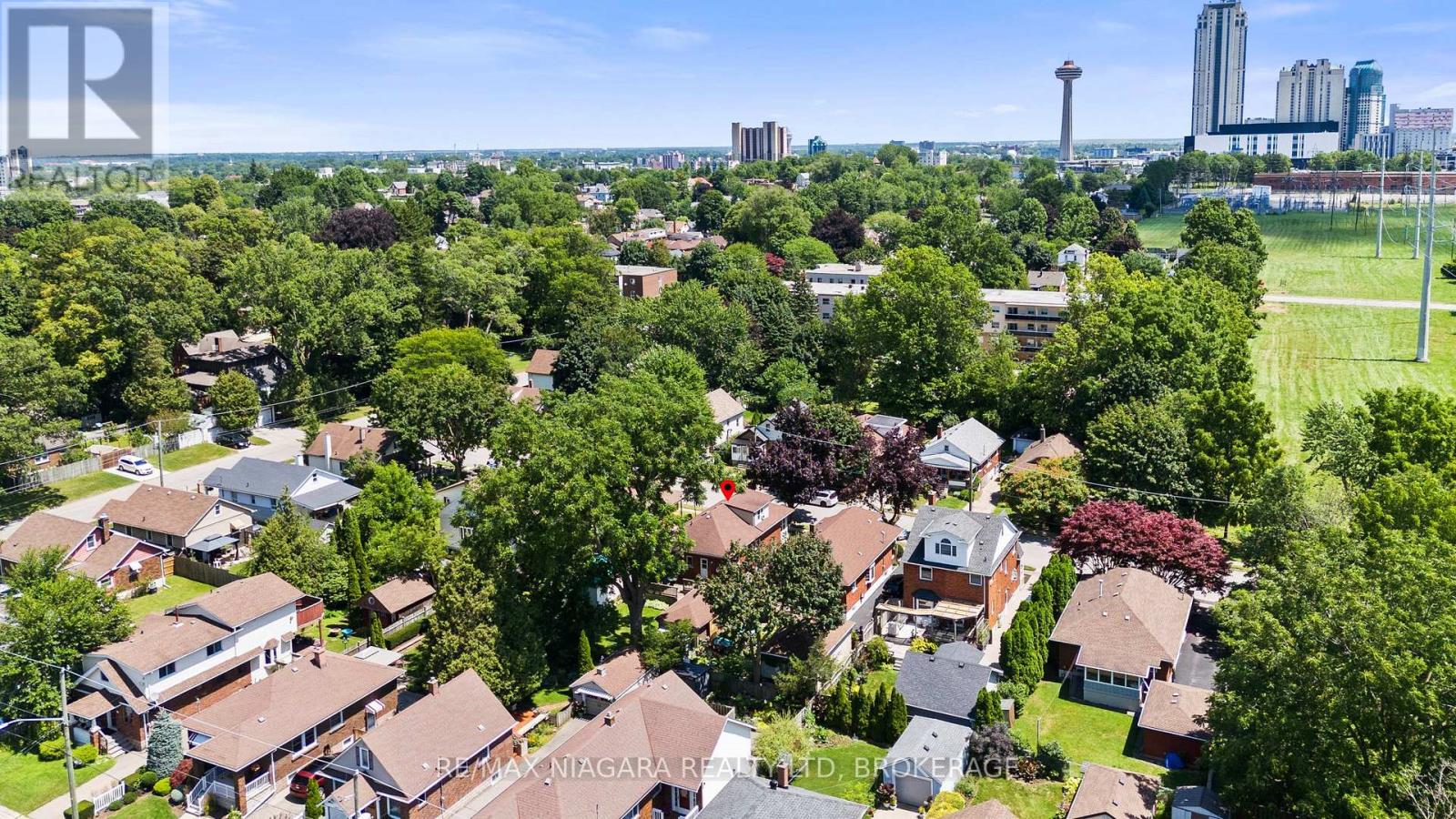 6403 LOCUS AVENUE - 33
