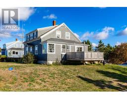 41 School Street, Lower West Pubnico, NS B0W2C0 Photo 26