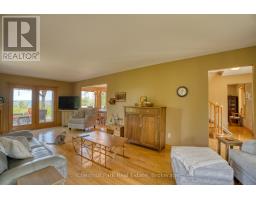 501413 Grey Road 1, Georgian Bluffs, ON N0H2T0 Photo 14
