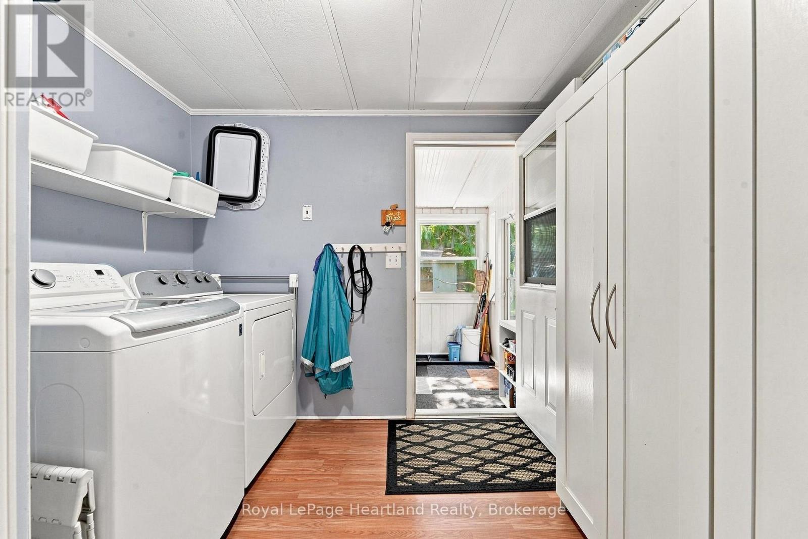 16 HURON LANE - 14