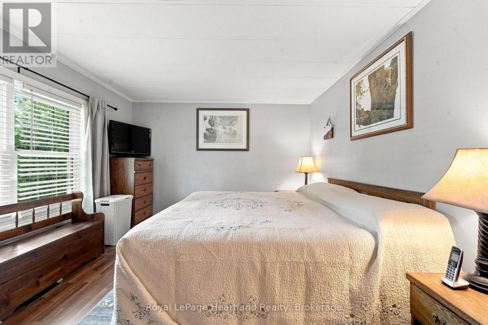 16 HURON LANE - 22