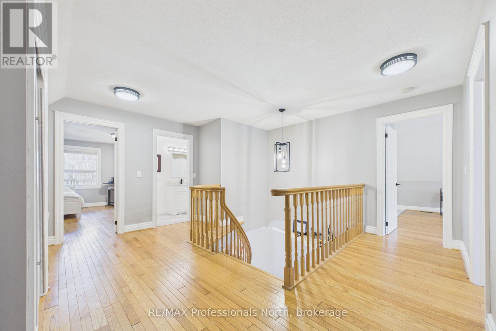 1196 RAVENSCLIFFE ROAD - 19