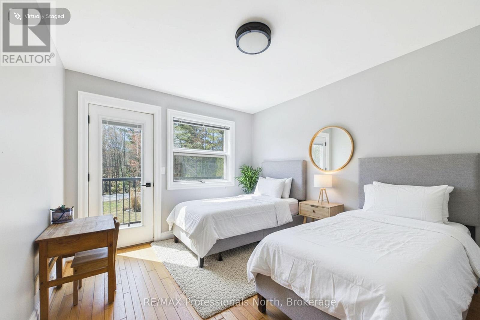 1196 RAVENSCLIFFE ROAD - 30