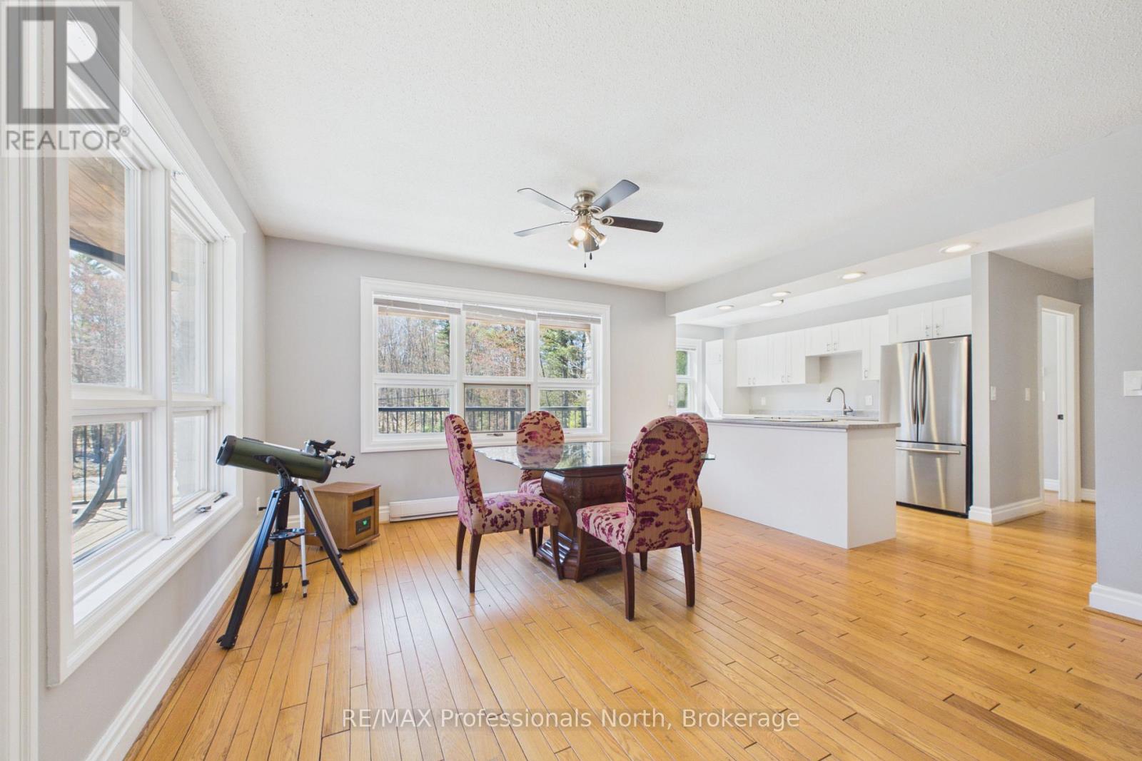 1196 RAVENSCLIFFE ROAD - 36