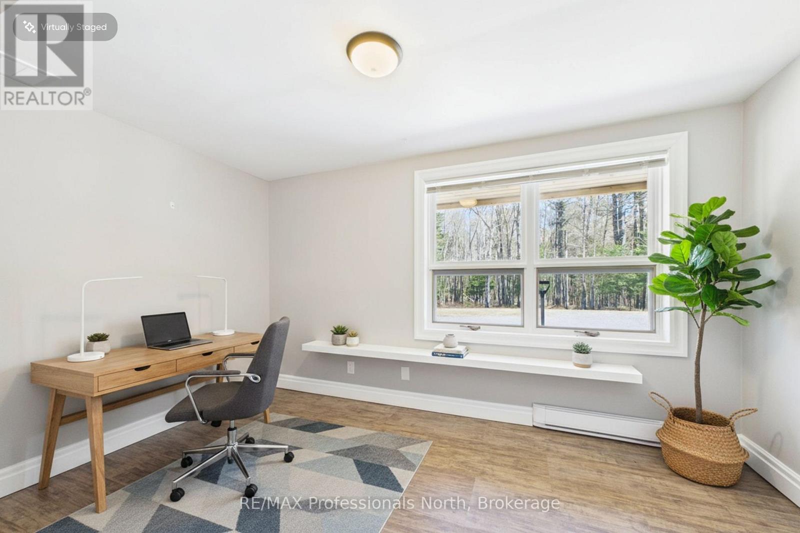 1196 RAVENSCLIFFE ROAD - 38
