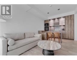 2113 - 11 Yorkville Avenue, Toronto, ON M4W0B7 Photo 17
