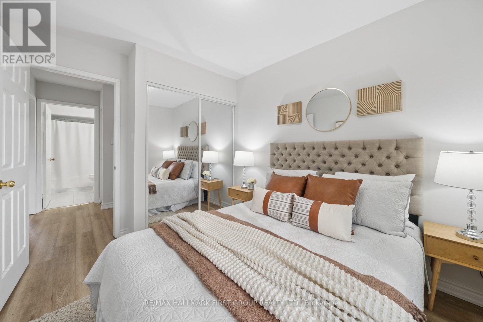 #190 70 CASS AVENUE - Image 17