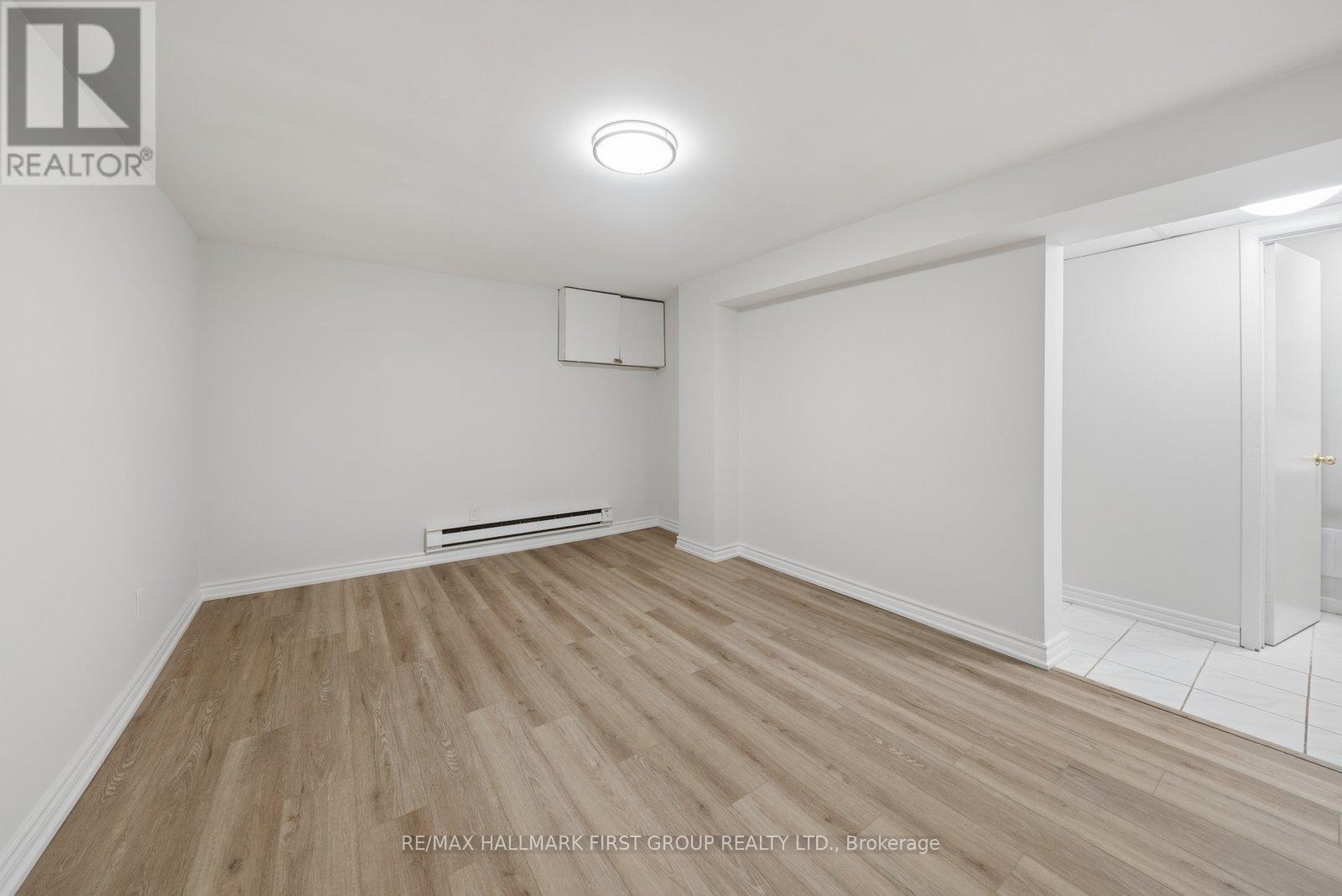 #190 70 CASS AVENUE - Image 24