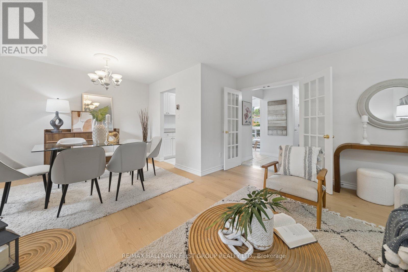 #190 70 CASS AVENUE - Image 7