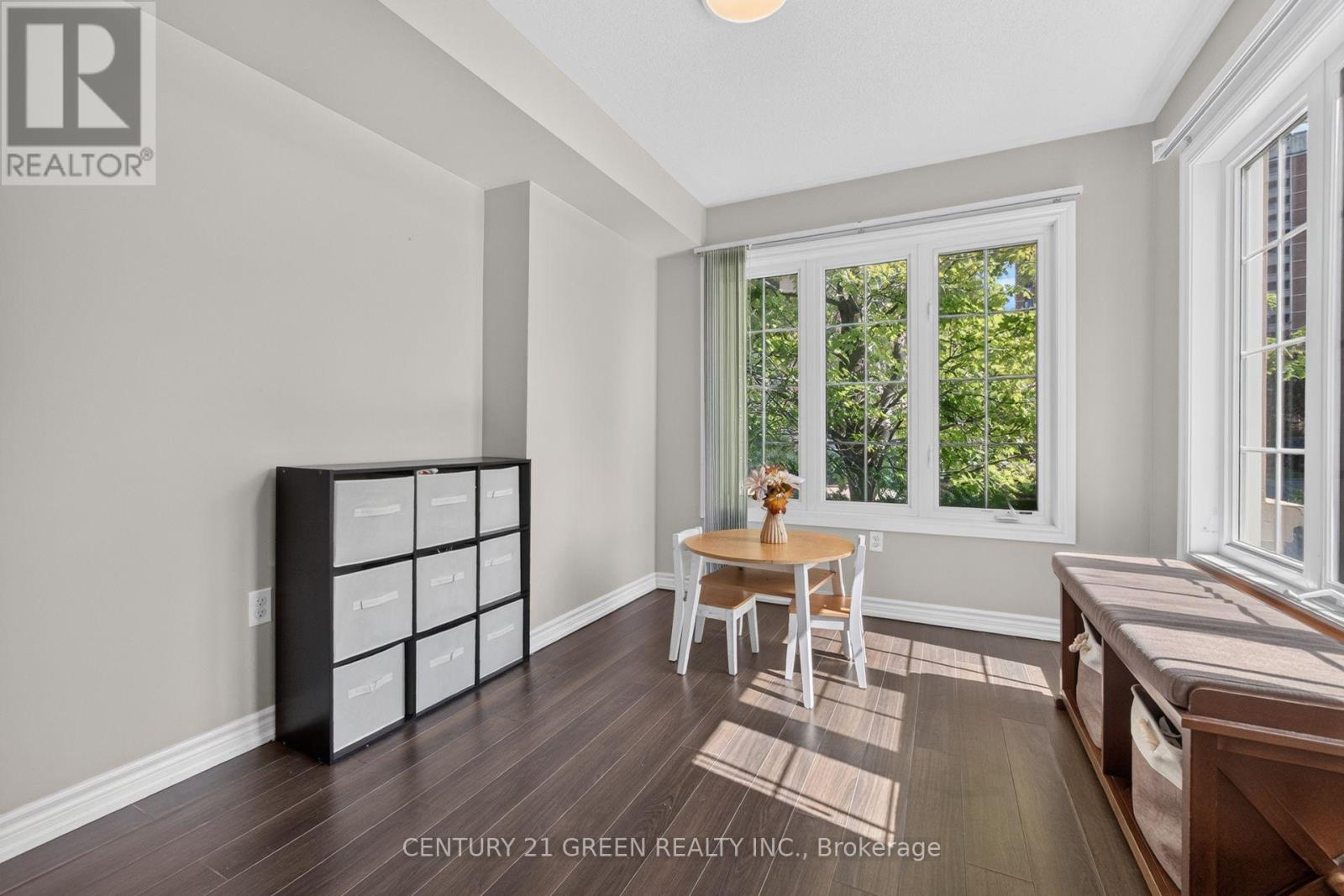 #111 1250 ST. MARTINS DRIVE - 12