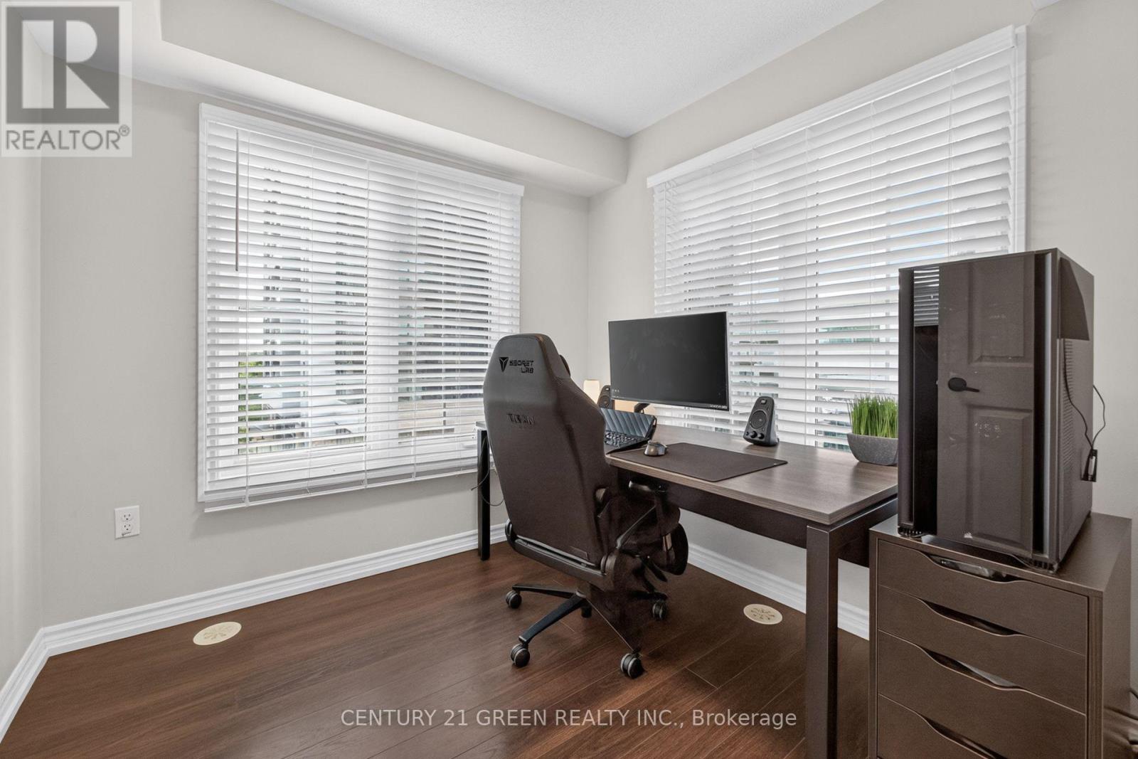 #111 1250 ST. MARTINS DRIVE - Image 33