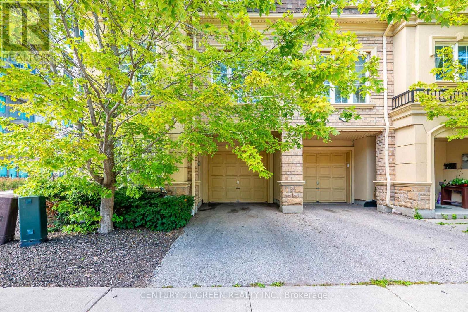 #111 1250 ST. MARTINS DRIVE - Image 4