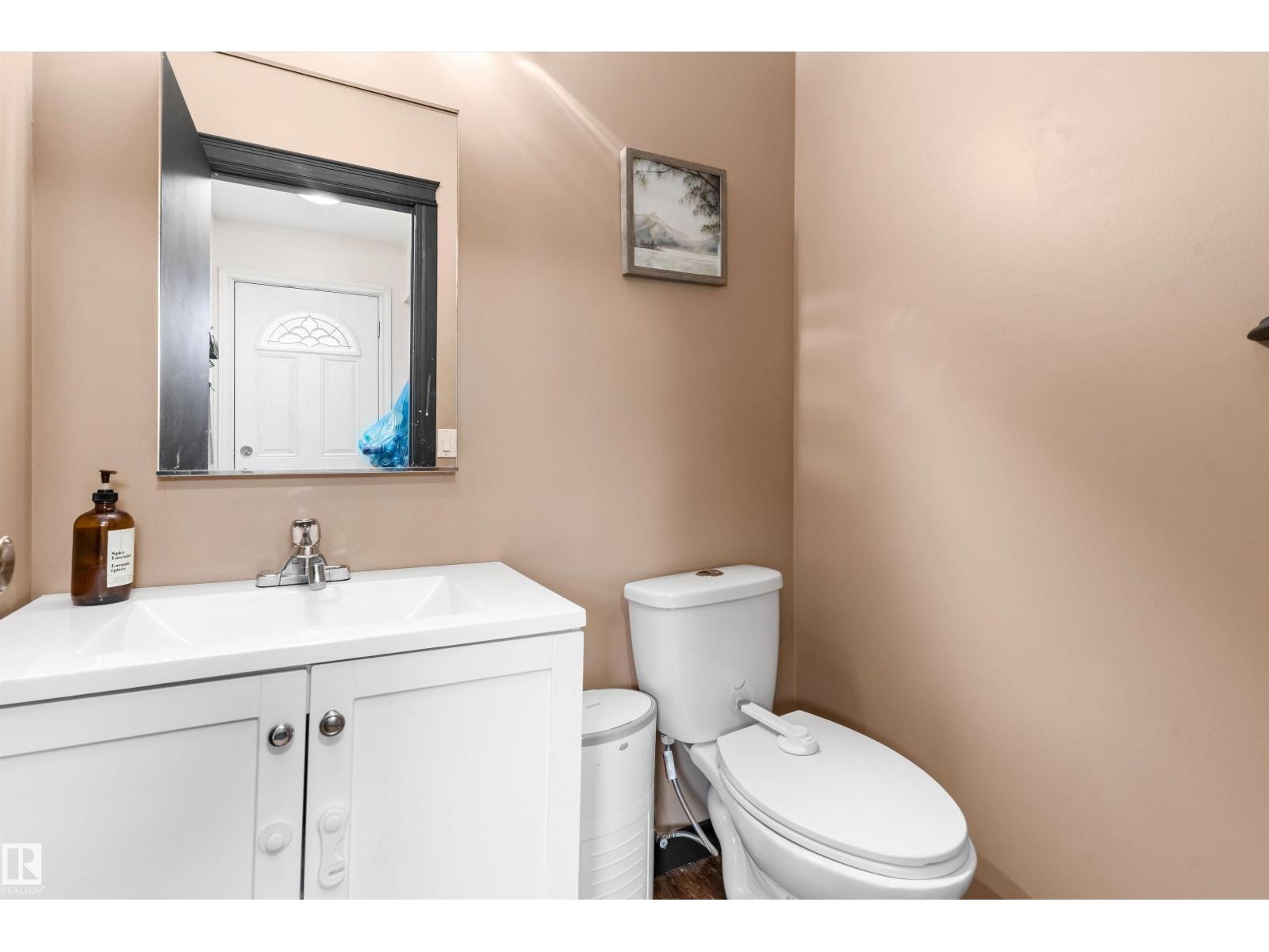 18045 96 AV NW - 20