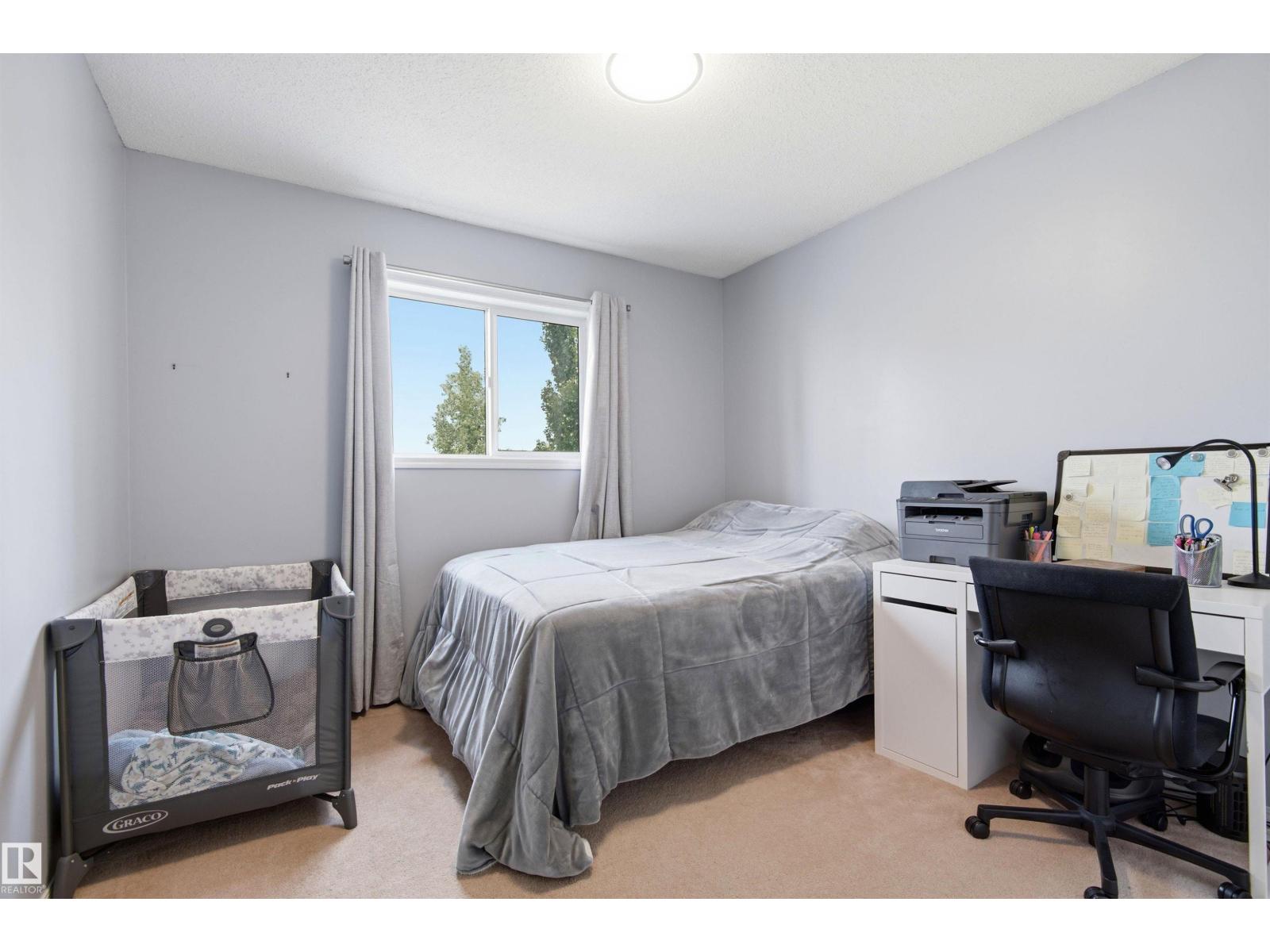 6224 162B AV NW - 26