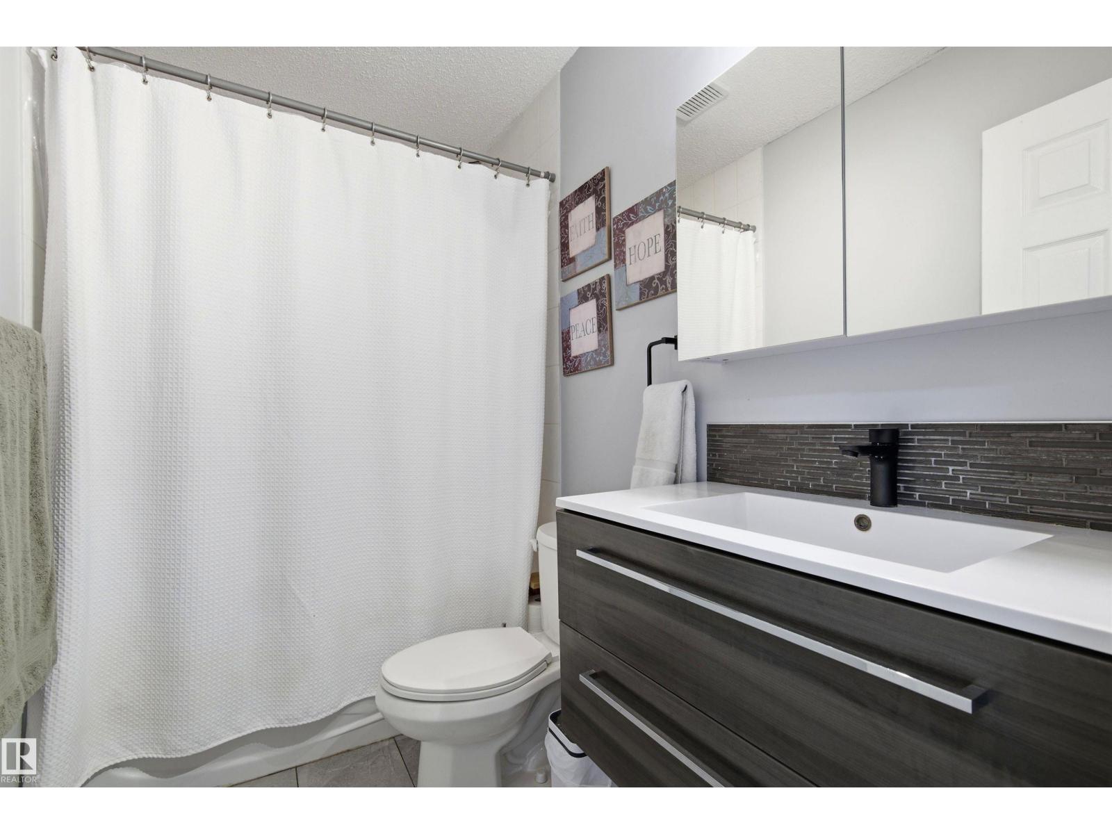 6224 162B AV NW - 27