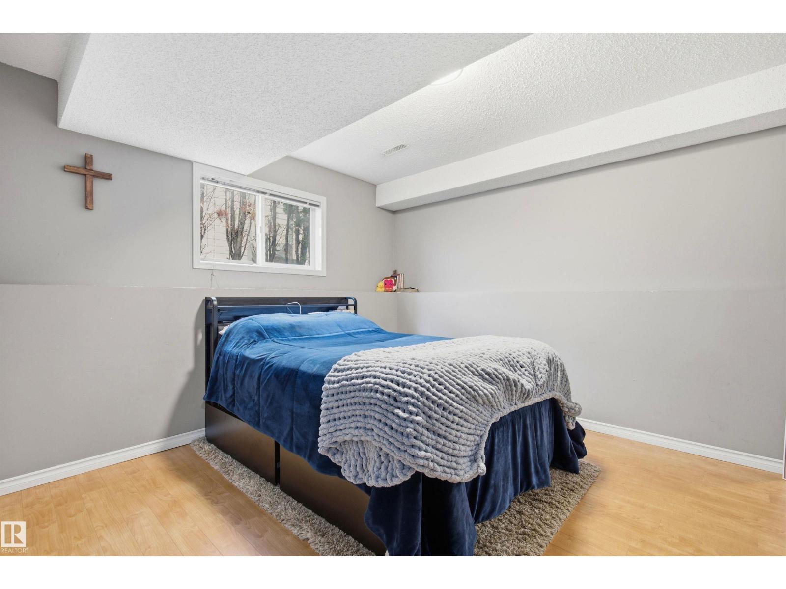 6224 162B AV NW - 31
