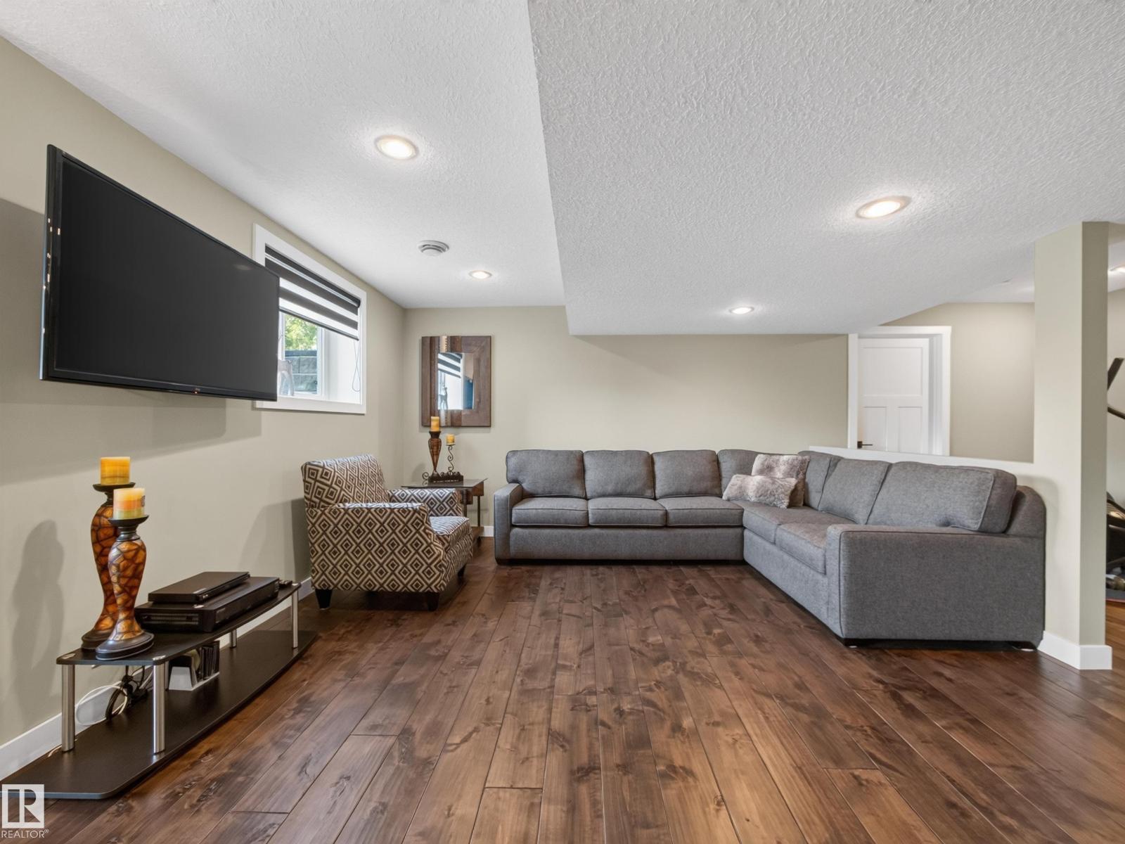 22035 TWP ROAD 522 - 32