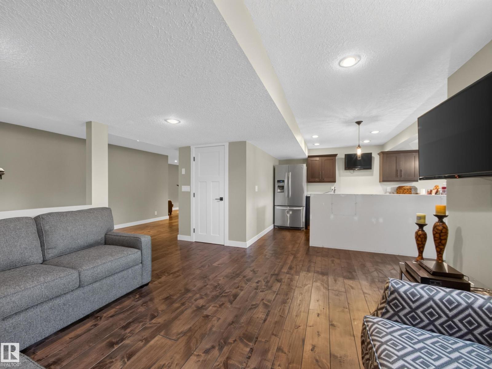 22035 TWP ROAD 522 - 37