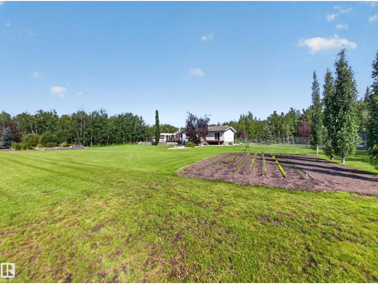 22035 TWP ROAD 522 - 64