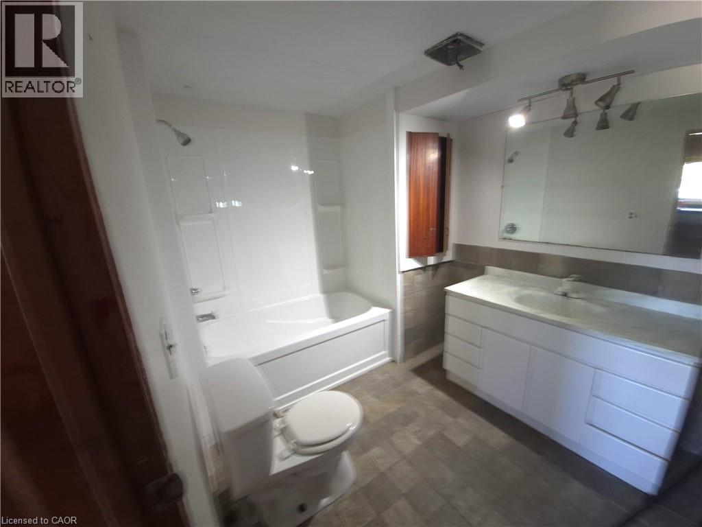 6219 RAINHAM Road - 27