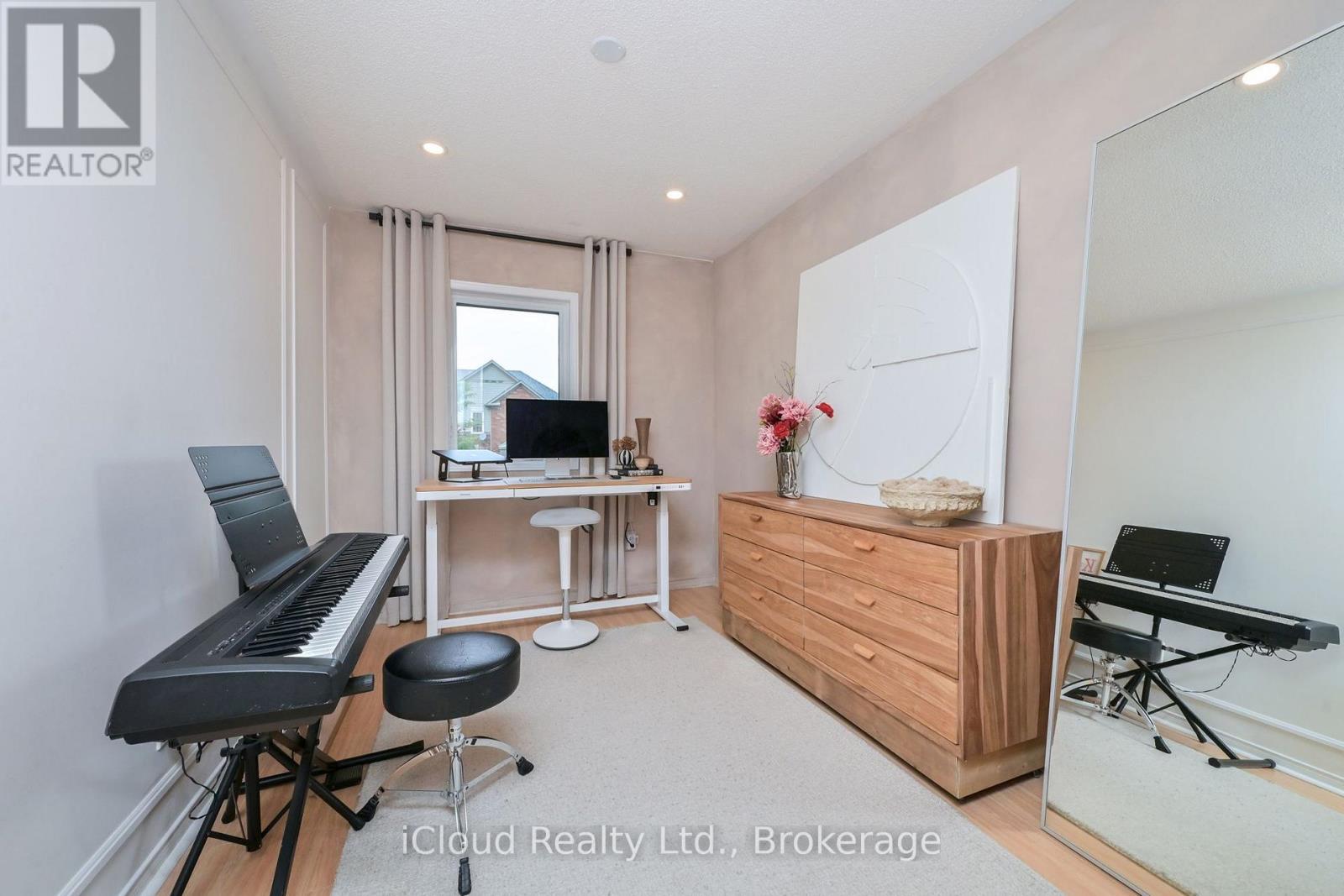 97 MUGFORD ROAD - 23