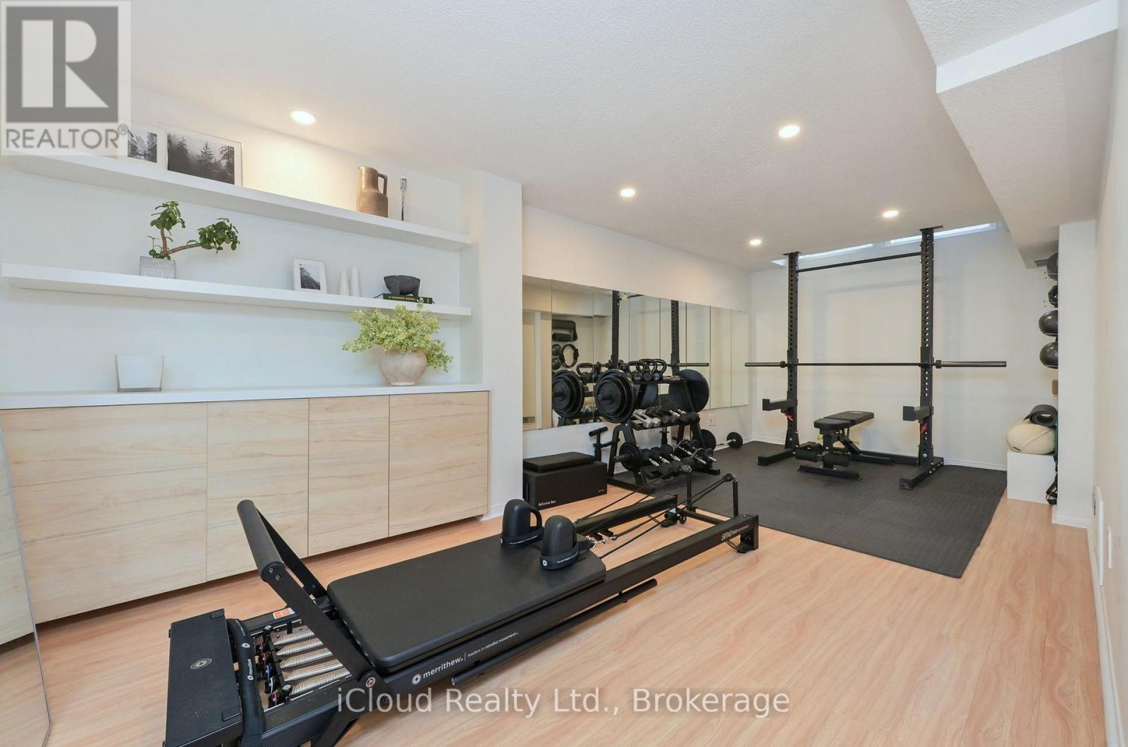 97 MUGFORD ROAD - 27