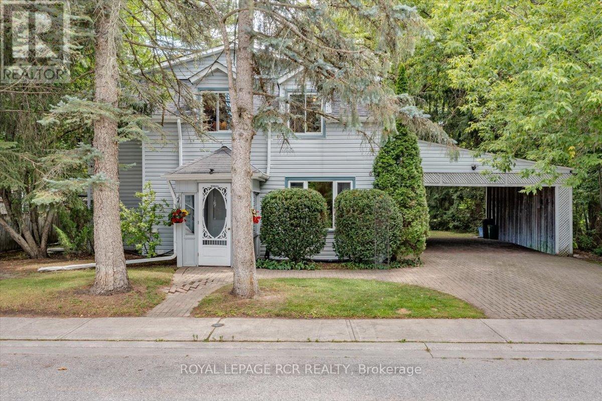 612 TIMOTHY STREET - 1