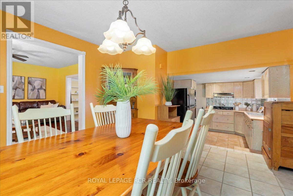 612 TIMOTHY STREET - 12