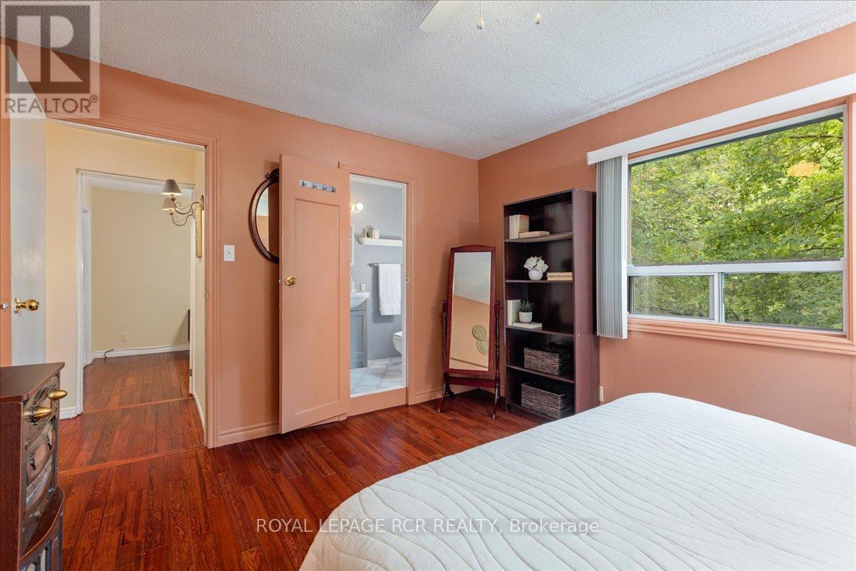 612 TIMOTHY STREET - 18