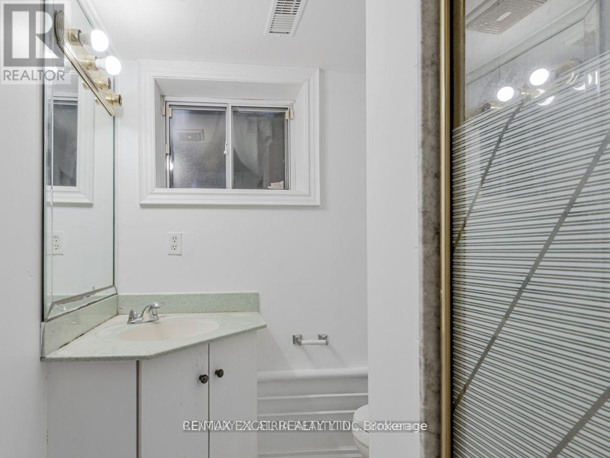 387 CROSBY AVENUE - 13