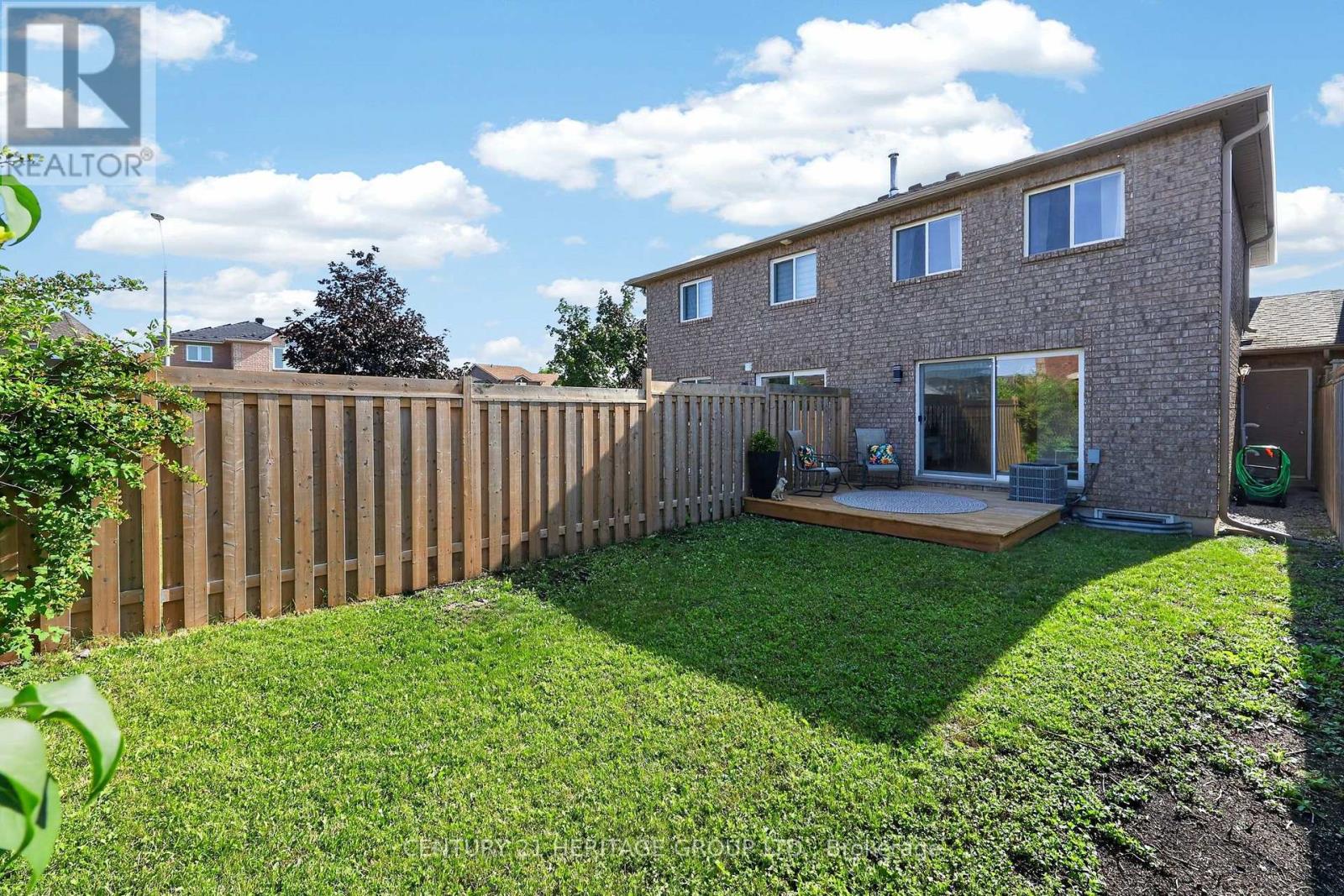 19 MAJESTY BOULEVARD - Image 31