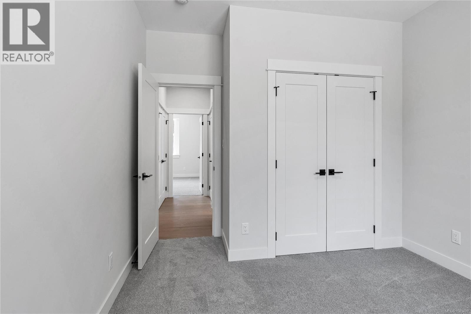 543 Bickford Way - 33